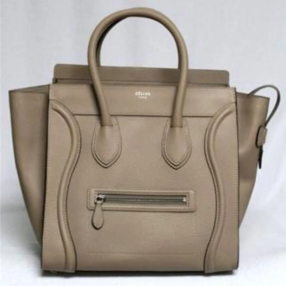 Celine - Picture 1 of 4